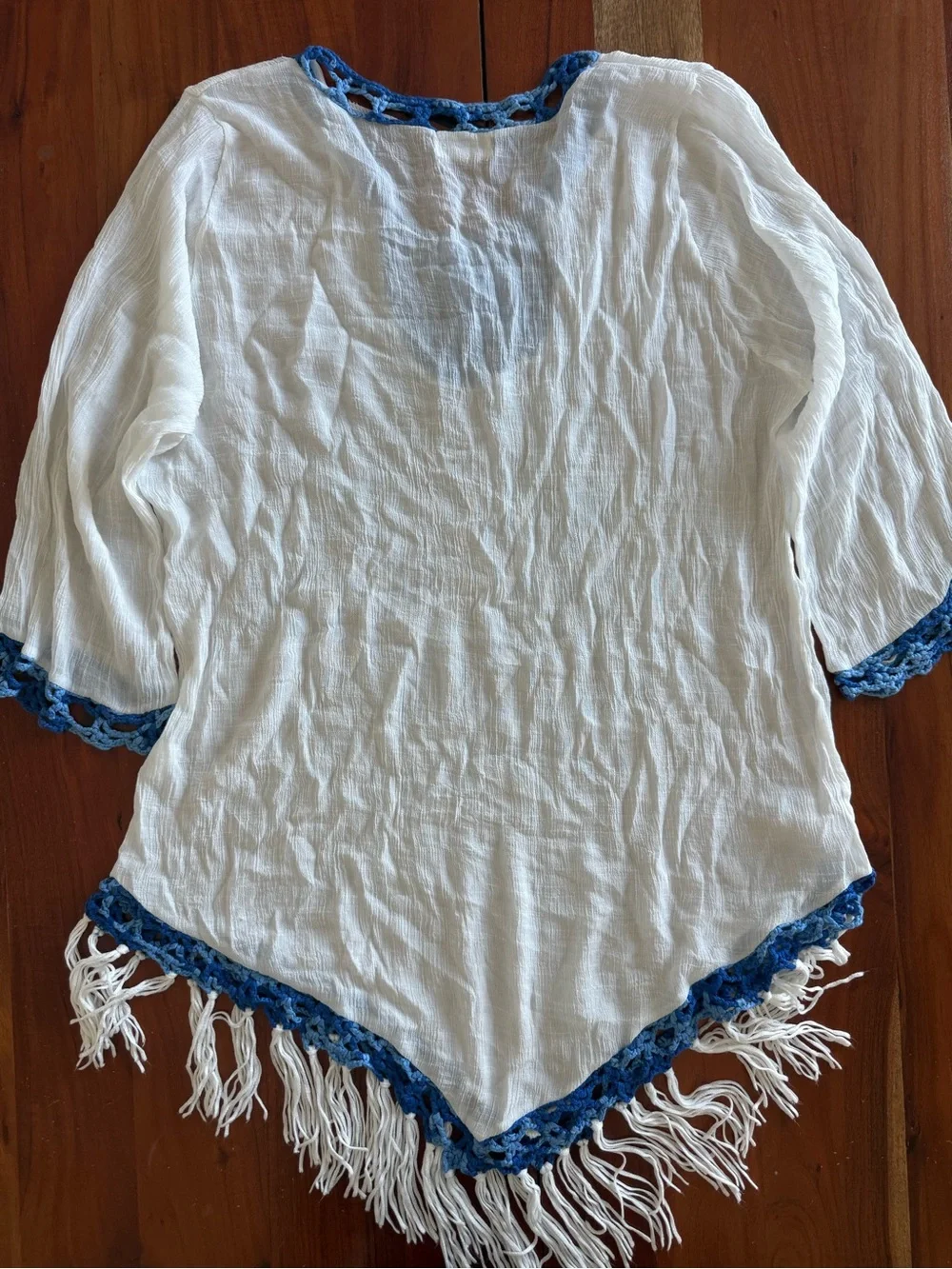 Kindred White & Blue Crochet-Trim Swim Coverup